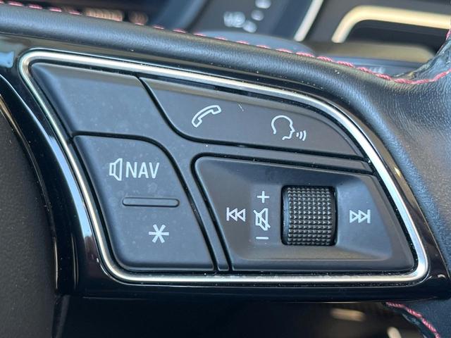 Ｓ５カブリオレ ベースグレード　レザーパッケージ　バーチャルコックピット　Ｂａｎｇ／Ｏｌｕｆｓｅｎ　赤黒革シート　アダプティブクルコン　ブラインドスポットアシスト　純正ナビ　バックカメラ　シートヒーター　オートホールド　禁煙車（24枚目）