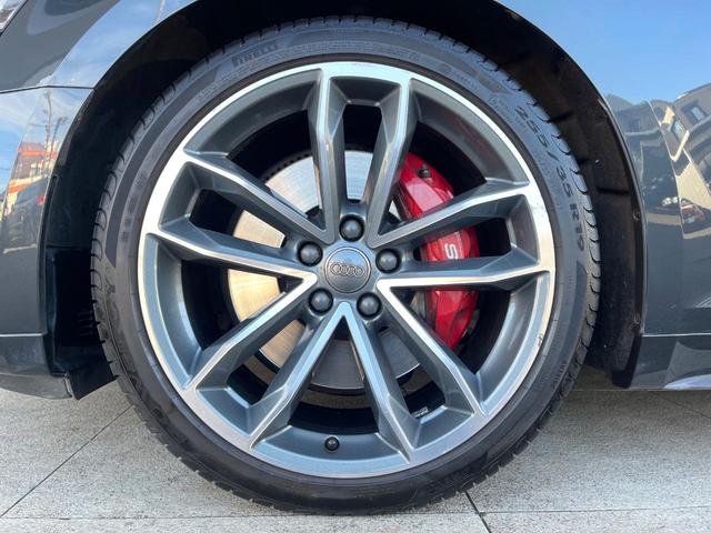 Ｓ５カブリオレ ベースグレード　レザーパッケージ　バーチャルコックピット　Ｂａｎｇ／Ｏｌｕｆｓｅｎ　赤黒革シート　アダプティブクルコン　ブラインドスポットアシスト　純正ナビ　バックカメラ　シートヒーター　オートホールド　禁煙車（57枚目）