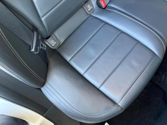 Ｅクラス Ｅ２２０ｄ　アバンギャルド　スポーツ　レザーパッケージ　黒革シート　純正ナビ　カープレイ　全周囲カメラ　アダプティブクルコン　ブラインドスポットアシスト　Ｂｕｒｍｅｓｔｅｒサラウンドシステム　全席シートヒーター　レーダーセーフティ　禁煙車（48枚目）