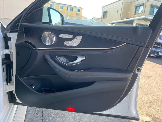 Ｅクラス Ｅ２２０ｄ　アバンギャルド　スポーツ　レザーパッケージ　黒革シート　純正ナビ　カープレイ　全周囲カメラ　アダプティブクルコン　ブラインドスポットアシスト　Ｂｕｒｍｅｓｔｅｒサラウンドシステム　全席シートヒーター　レーダーセーフティ　禁煙車（50枚目）