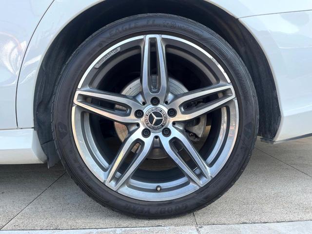 Ｅクラス Ｅ２２０ｄ　アバンギャルド　スポーツ　レザーパッケージ　黒革シート　純正ナビ　カープレイ　全周囲カメラ　アダプティブクルコン　ブラインドスポットアシスト　Ｂｕｒｍｅｓｔｅｒサラウンドシステム　全席シートヒーター　レーダーセーフティ　禁煙車（54枚目）