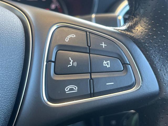 Ｃクラス Ｃ２００アバンギャルド　レーダーセーフティパッケージ　ベーシックパッケージ　純正ナビ　バックカメラ　Ｂｌｕｅｔｏｏｔｈ　フルセグ　キーレスゴー　シートヒーター　アダプティブクルコン　ブラインドスポットアシスト　パドルシフト（30枚目）