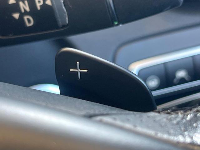 Ｃクラス Ｃ２００アバンギャルド　レーダーセーフティパッケージ　ベーシックパッケージ　純正ナビ　バックカメラ　Ｂｌｕｅｔｏｏｔｈ　フルセグ　キーレスゴー　シートヒーター　アダプティブクルコン　ブラインドスポットアシスト　パドルシフト（31枚目）