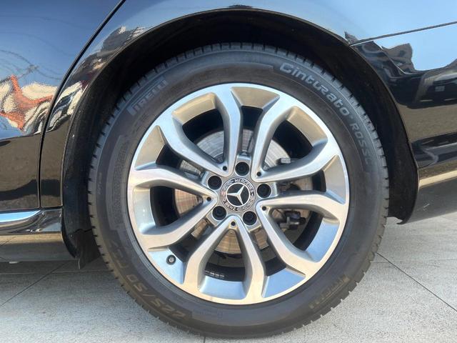 Ｃクラス Ｃ２００アバンギャルド　レーダーセーフティパッケージ　ベーシックパッケージ　純正ナビ　バックカメラ　Ｂｌｕｅｔｏｏｔｈ　フルセグ　キーレスゴー　シートヒーター　アダプティブクルコン　ブラインドスポットアシスト　パドルシフト（45枚目）