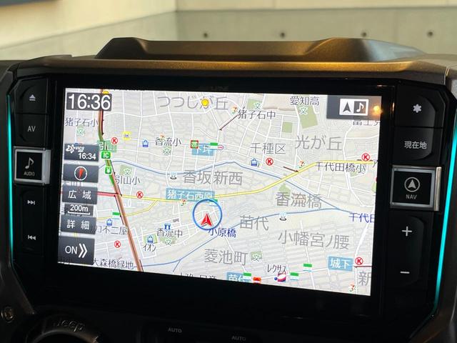 ジープ・ラングラーアンリミテッド サハラ 黒革シート ALPINE製BIGX9型ナビ バックカメラ フルセグ Bluetooh クルーズコントロール オートライト ALPINEオーディオシステム 純正18インチAW ダウンヒルアシスト 禁煙車(4枚目)