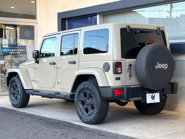 ジープ・ラングラーアンリミテッド サハラ 黒革シート ALPINE製BIGX9型ナビ バックカメラ フルセグ Bluetooh クルーズコントロール オートライト ALPINEオーディオシステム 純正18インチAW ダウンヒルアシスト 禁煙車(17枚目)