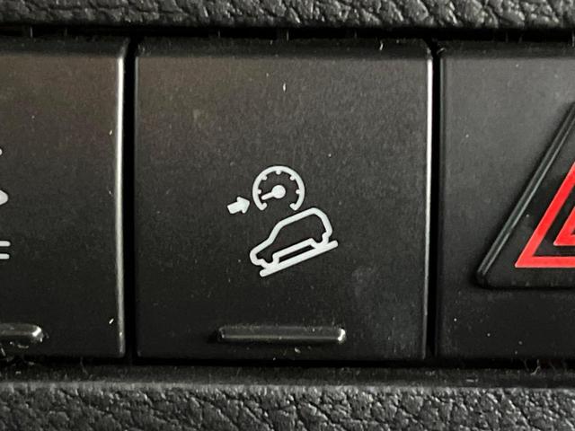 ジープ・ラングラーアンリミテッド サハラ 黒革シート ALPINE製BIGX9型ナビ バックカメラ フルセグ Bluetooh クルーズコントロール オートライト ALPINEオーディオシステム 純正18インチAW ダウンヒルアシスト 禁煙車(25枚目)