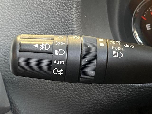 ジープ・ラングラーアンリミテッド サハラ 黒革シート ALPINE製BIGX9型ナビ バックカメラ フルセグ Bluetooh クルーズコントロール オートライト ALPINEオーディオシステム 純正18インチAW ダウンヒルアシスト 禁煙車(30枚目)