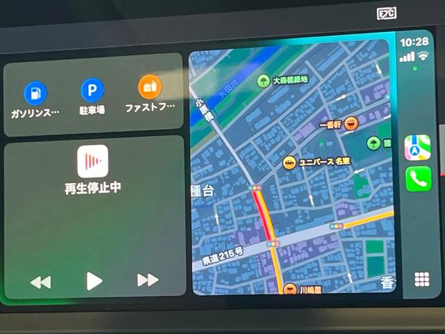 マカン マカン　１オーナー　禁煙車　パノラミックサンルーフ　ベージュ革シート　スポーツクロノパッケージ　２１インチＲＳスパイダーデザインＡＷ　アダプティブクルコン　ブラインドスポットアシスト　カープレイ　純正ナビ（6枚目）