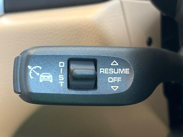 マカン マカン　１オーナー　禁煙車　パノラミックサンルーフ　ベージュ革シート　スポーツクロノパッケージ　２１インチＲＳスパイダーデザインＡＷ　アダプティブクルコン　ブラインドスポットアシスト　カープレイ　純正ナビ（7枚目）