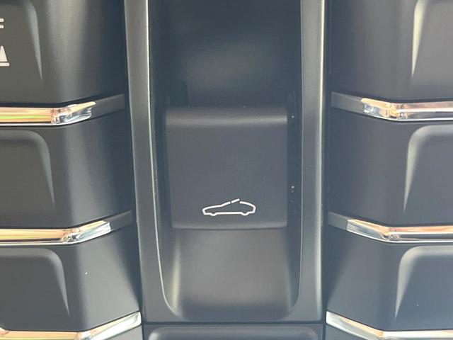 マカン マカン　１オーナー　禁煙車　パノラミックサンルーフ　ベージュ革シート　スポーツクロノパッケージ　２１インチＲＳスパイダーデザインＡＷ　アダプティブクルコン　ブラインドスポットアシスト　カープレイ　純正ナビ（43枚目）