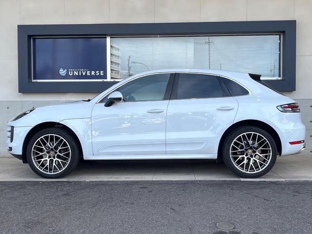 マカン マカン　１オーナー　禁煙車　パノラミックサンルーフ　ベージュ革シート　スポーツクロノパッケージ　２１インチＲＳスパイダーデザインＡＷ　アダプティブクルコン　ブラインドスポットアシスト　カープレイ　純正ナビ（61枚目）