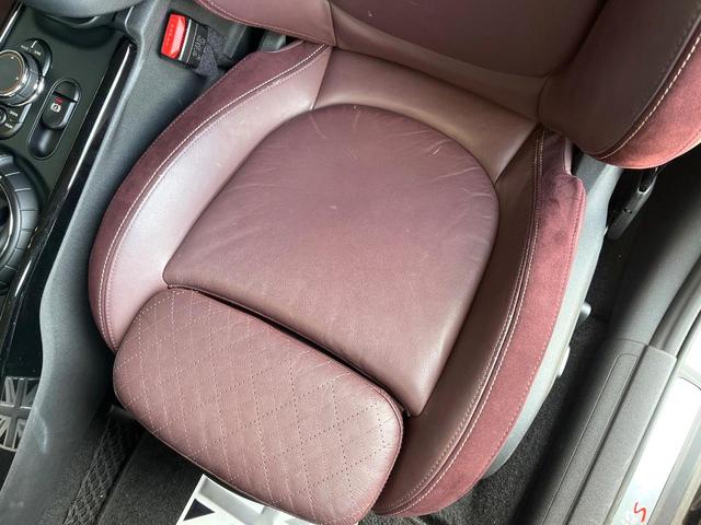 ＭＩＮＩ クーパーＳ　クラブマン　クロスパンチ入革シートセット　ペッパーＰＫＧ　純正１８インチＡＷ　ＬＥＤヘッドライト　純正ナビ　リアビューカメラ　禁煙車　ＥＴＣ　クルーズコントロール　コンフォートアクセス　前席シートヒーター（33枚目）