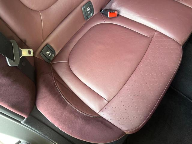 ＭＩＮＩ クーパーＳ　クラブマン　クロスパンチ入革シートセット　ペッパーＰＫＧ　純正１８インチＡＷ　ＬＥＤヘッドライト　純正ナビ　リアビューカメラ　禁煙車　ＥＴＣ　クルーズコントロール　コンフォートアクセス　前席シートヒーター（34枚目）