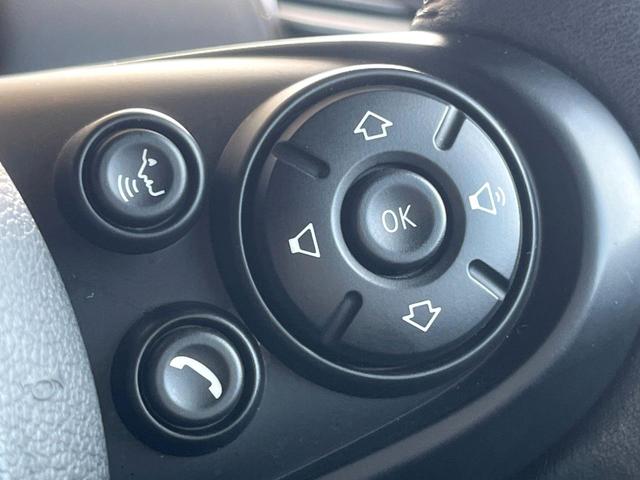 ＭＩＮＩ クーパーＳ　クラブマン　クロスパンチ入革シートセット　ペッパーＰＫＧ　純正１８インチＡＷ　ＬＥＤヘッドライト　純正ナビ　リアビューカメラ　禁煙車　ＥＴＣ　クルーズコントロール　コンフォートアクセス　前席シートヒーター（38枚目）