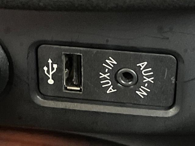 ＭＩＮＩ クーパーＳ　クラブマン　クロスパンチ入革シートセット　ペッパーＰＫＧ　純正１８インチＡＷ　ＬＥＤヘッドライト　純正ナビ　リアビューカメラ　禁煙車　ＥＴＣ　クルーズコントロール　コンフォートアクセス　前席シートヒーター（49枚目）