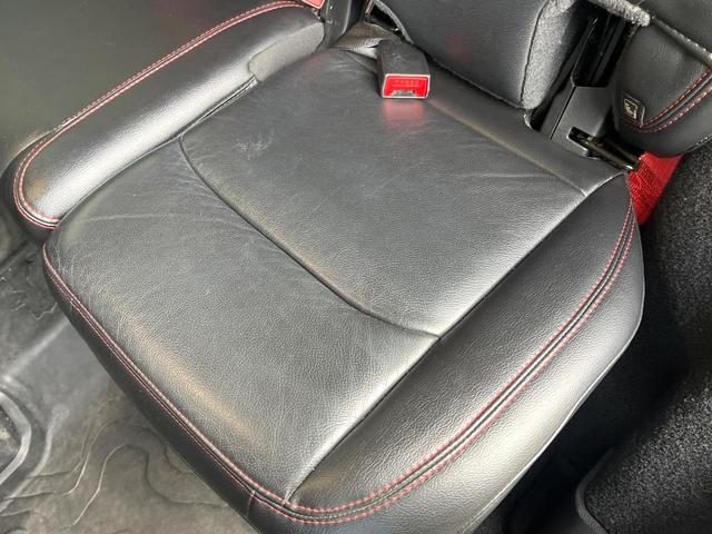 ジープ・ラングラーアンリミテッド ルビコン リーコン 100台限定車 1オーナー 禁煙 カープレイ 純正ナビ フルセグ バック/フロント/サイドカメラ Bluetooth アダプティブクルコン 黒革シート シートヒーター LEDヘッドライト スマートキー(36枚目)