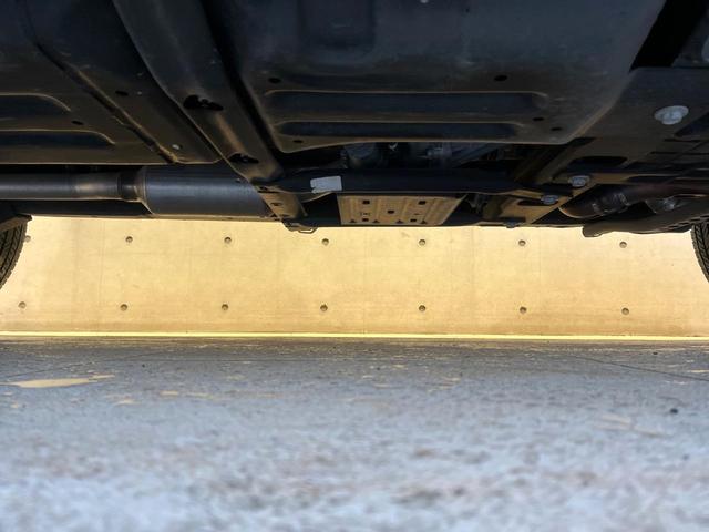 ジープ・ラングラーアンリミテッド サハラ・サージグリーン　２００台限定車　１オーナー　禁煙車　純正ナビ　バックカメラ　カープレイ　アダプティブクルコン　ブラインドスポットアシスト　シートヒーター　ステアリングヒーター　ＬＥＤヘッドライト　ＡＬＰＩＮＥ　ＥＴＣ（49枚目）