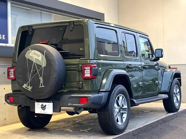 ジープ・ラングラーアンリミテッド サハラ・サージグリーン　２００台限定車　１オーナー　禁煙車　純正ナビ　バックカメラ　カープレイ　アダプティブクルコン　ブラインドスポットアシスト　シートヒーター　ステアリングヒーター　ＬＥＤヘッドライト　ＡＬＰＩＮＥ　ＥＴＣ（61枚目）