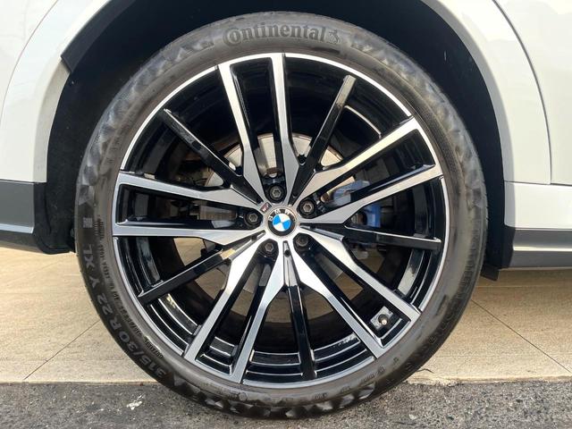 Ｘ６ ｘＤｒｉｖｅ　３５ｄ　Ｍスポーツ　プラスパッケージ　サンルーフ　ハーマンカードンサウンドシステム　ブラックレザーシート　純正２２オプションインチアルミホイール　全周囲カメラ　レーダークルーズコントロール　ＥＴＣ　１オーナー　禁煙車（67枚目）