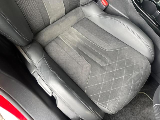 2008 GT パノラミックサンルーフ 禁煙車 ApppleCarPlay バックカメラ FOCALサラウンドシステム ブラインドスポット アダプティブクルコン アクティブセーフティブレーキ 前席シートヒーター(33枚目)