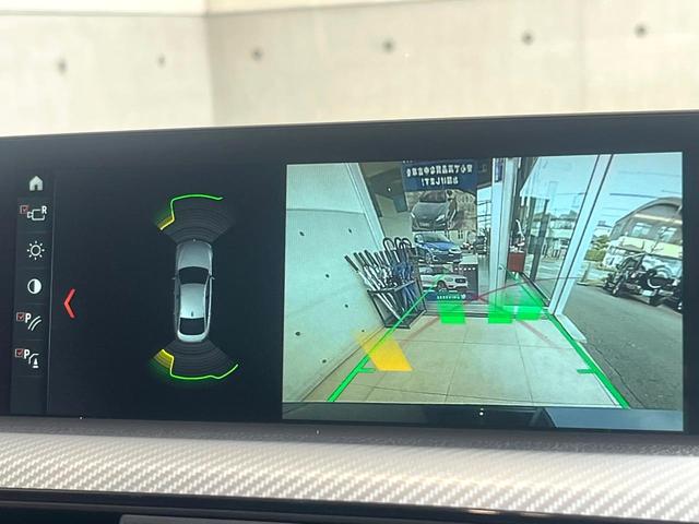 ４シリーズ ４２０ｉグランクーペ　Ｍスポーツ　レッド革シート　後期型　禁煙車　純正ナビ　バックカメラ　ＥＴＣ　Ｂｌｕｅｔｏｏｔｈ　フルセグ　バックドア　ブラインドスポット　インテリジェントセーフティー　ＬＥＤヘッドライト　前席シートヒーター（5枚目）