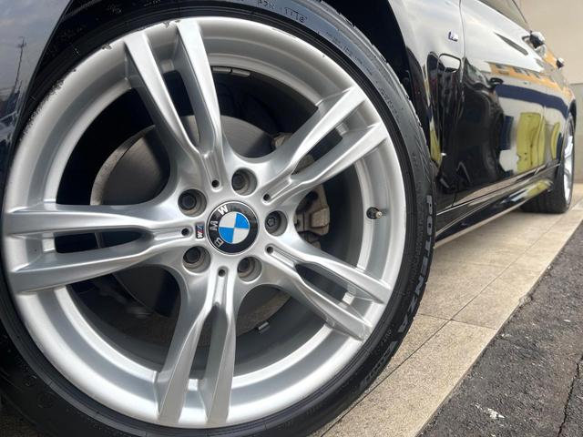 ４シリーズ ４２０ｉグランクーペ　Ｍスポーツ　レッド革シート　後期型　禁煙車　純正ナビ　バックカメラ　ＥＴＣ　Ｂｌｕｅｔｏｏｔｈ　フルセグ　バックドア　ブラインドスポット　インテリジェントセーフティー　ＬＥＤヘッドライト　前席シートヒーター（14枚目）