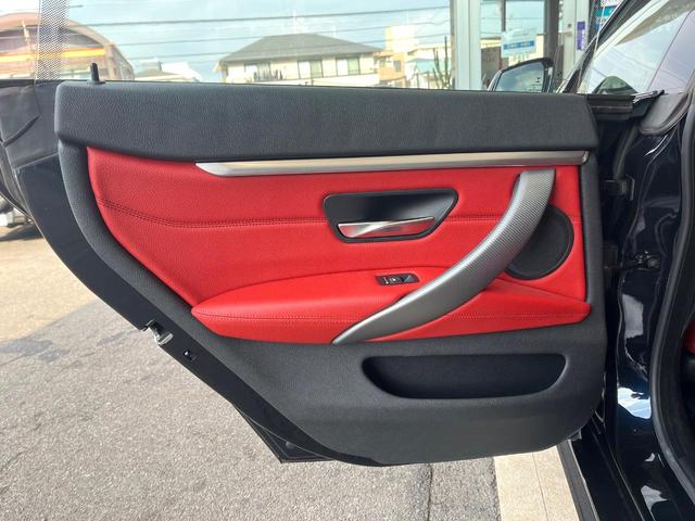 ４シリーズ ４２０ｉグランクーペ　Ｍスポーツ　レッド革シート　後期型　禁煙車　純正ナビ　バックカメラ　ＥＴＣ　Ｂｌｕｅｔｏｏｔｈ　フルセグ　バックドア　ブラインドスポット　インテリジェントセーフティー　ＬＥＤヘッドライト　前席シートヒーター（30枚目）