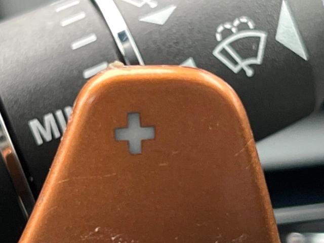 Ｆタイプ Ｓクーペ　アクティブスポーツエグゾースト　オレンジパドルシフト　ホワイトレザーシート　シートヒーター　ステアリングヒーター　純正ナビ　ＣＤ／ＤＶＤ再生　ＭＥＲＩＤＩＡＮサウンドシステム　２０インチアルミホイール（18枚目）