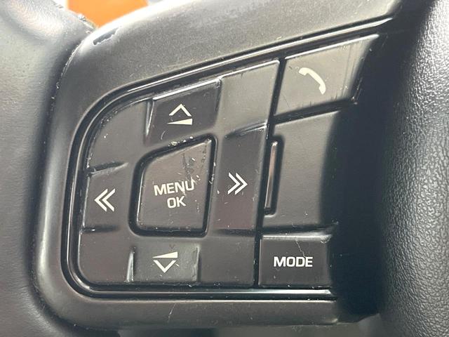 Ｆタイプ Ｓクーペ　アクティブスポーツエグゾースト　オレンジパドルシフト　ホワイトレザーシート　シートヒーター　ステアリングヒーター　純正ナビ　ＣＤ／ＤＶＤ再生　ＭＥＲＩＤＩＡＮサウンドシステム　２０インチアルミホイール（25枚目）