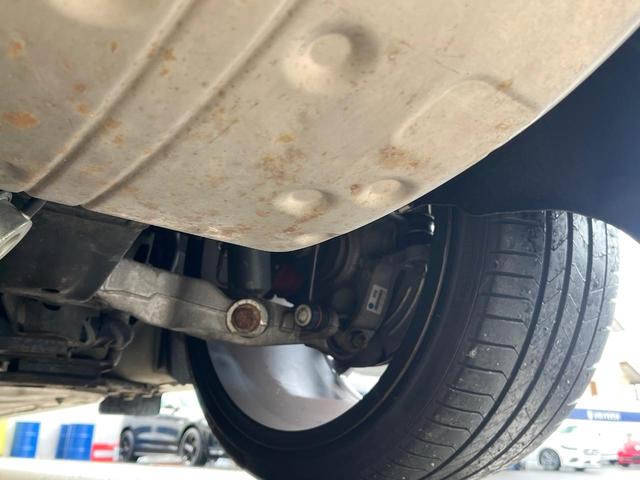 Ｆタイプ Ｓクーペ　アクティブスポーツエグゾースト　オレンジパドルシフト　ホワイトレザーシート　シートヒーター　ステアリングヒーター　純正ナビ　ＣＤ／ＤＶＤ再生　ＭＥＲＩＤＩＡＮサウンドシステム　２０インチアルミホイール（44枚目）