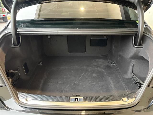 ���g�����N���[���F����L������e�X�y�[�X�I���ꂾ���̍L��������΂��������⃌�W���[�Ȃǂɂ��œK�ł��I�g�p�������Ȃ����ꂢ�ȏ�Ԃ��ێ����Ă���܂��B