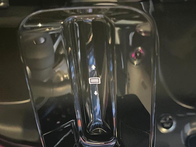 Ｃクラス Ｃ４３　４マチック　パノラミックスライディングルーフ　１オーナー　禁煙車　レーダーセーフティーＰＫＧ　純正ナビ　全周囲カメラ　黒革　Ｂｕｒｍｅｓｔｅｒサウンド　デジタルコックピット　ヘッドアップディスプレイ　パドルシフト（59枚目）