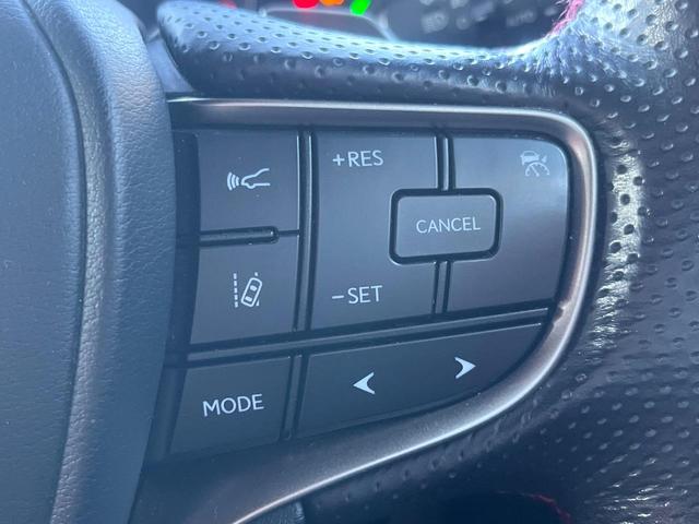 �����[�_�[�N���[�Y�R���g���[���F�O�̎ԂƂ̎Ԋԋ��������ɂƂ�A��葬�x�Ŏ������s���Ă���鎟����̃N���[�Y�R���g���[���I��ɍ������H�⎩���Ԑ�p���H�Ŏg�p����֗��ȋ@�\�ł��I