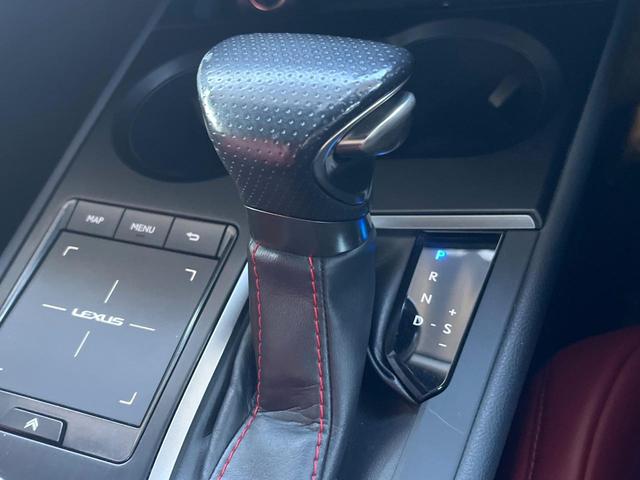 ���l�s���[�h�t���`�s�F�ʏ�͎����ł����Ȃ���ϑ��i�M�A�`�F���W�j���h���C�o�[�̑���ɂ���ĈӐ}�I�ɕς�����V�X�e���ł��B����w���i�̃h���C�u�����y���݂��������܂��I