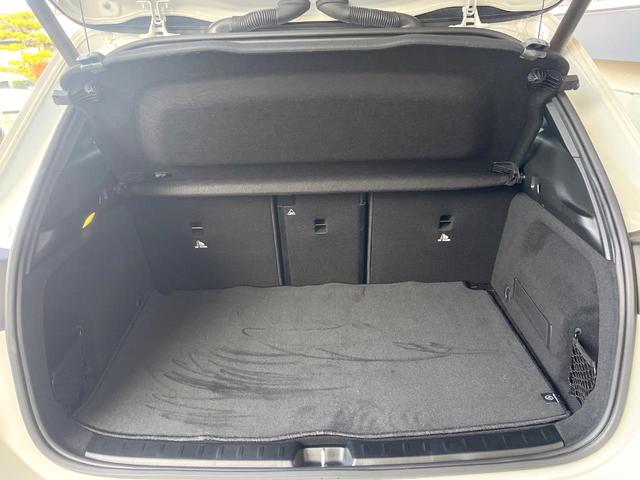 ���g�����N���[���F����L������e�X�y�[�X�I���ꂾ���̍L��������΂��������⃌�W���[�Ȃǂɂ��œK�ł��I�g�p�������Ȃ����ꂢ�ȏ�Ԃ��ێ����Ă���܂��B