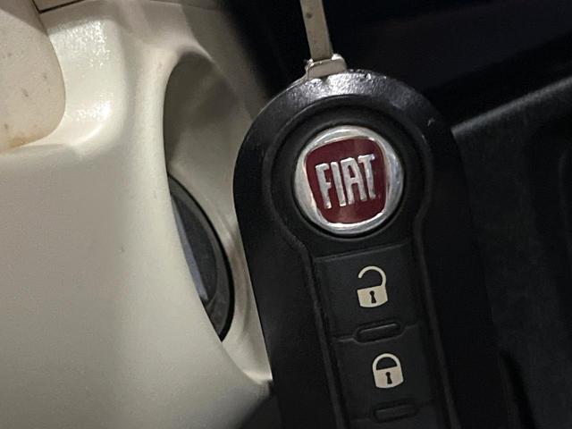 ５００ ザッフィロ　１００台限定車　ガラスルーフ　フラウ社製ブラウンレザーシート　カープレイ　Ｂｌｕｅｔｏｏｔｈ　ＨＩＤヘッドライト　フロントフォグライト　純正１６インチＡＷ　ＥＴＣ　オートエアコン　アイドリングストップ（26枚目）