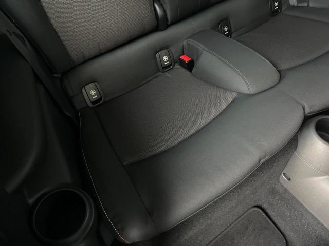 ＭＩＮＩ クーパー　ＬＥＤライトＰＫＧ　カメラ／パーキングアシストＰＫＧ　ペッパーＰＫＧ　禁煙車　純正ナビ　リアビューカメラ　インテリジェントセーフティー　ＥＴＣ　Ｂｌｕｅｔｏｏｔｈ（25枚目）
