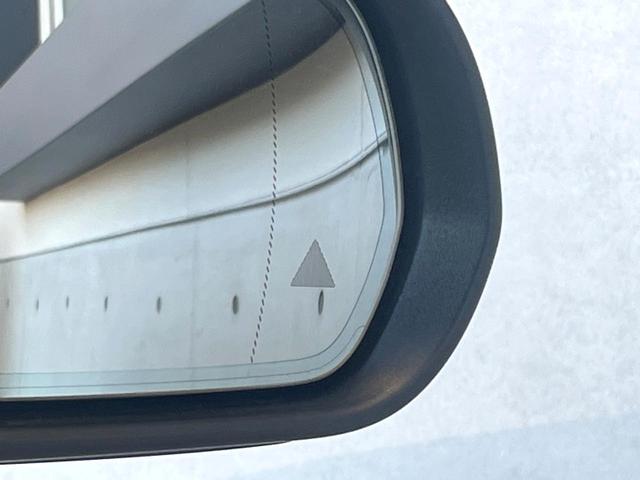 ���u���C���h�A�V�X�g�Z���T�[�F���p����̎Ԃ����m���A�h���C�o�[���Ԑ��ύX���s���ۂɁA�x�����Ƌ��ɒ��ӂ𑣂��Ă������S�x���@�\�ł��I