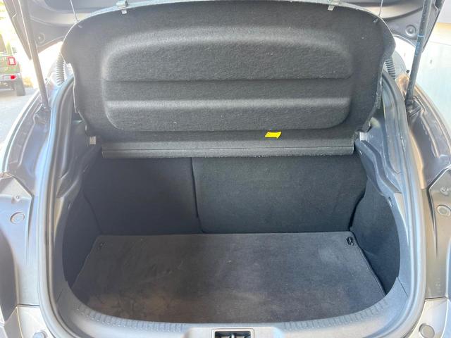 ���g�����N���[���F����L������e�X�y�[�X�I���ꂾ���̍L��������΂��������⃌�W���[�Ȃǂɂ��œK�ł��I�g�p�������Ȃ����ꂢ�ȏ�Ԃ��ێ����Ă���܂��B