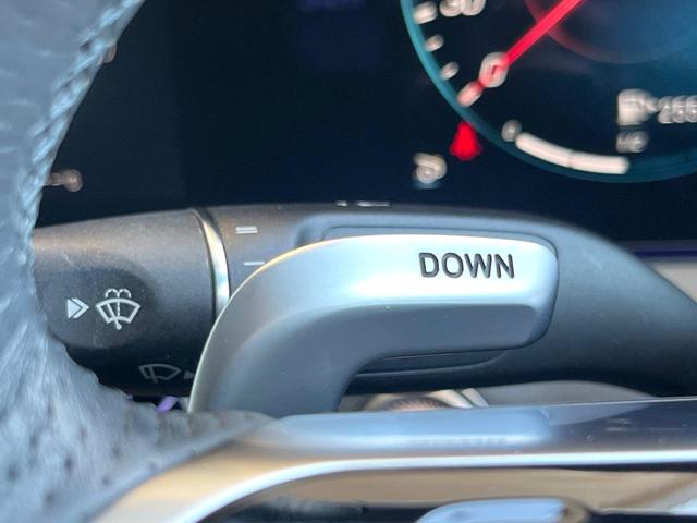 ���X�e�A�����O�p�h���V�t�g�F�N�C�b�N�ȃV�t�g���삪�\�I���X�|���X�������A���Ȃ��̃M�A�ϑ��ɂ�������Ƃ��Ă��Ă���܂��I���Ԃƈ�̂ƂȂ�鑕���ł��B