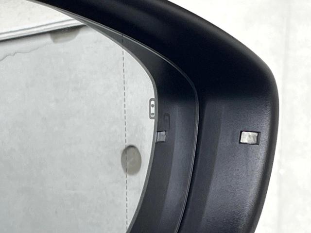 ���u���C���h�A�V�X�g�Z���T�[�F���p����̎Ԃ����m���A�h���C�o�[���Ԑ��ύX���s���ۂɁA�x�����Ƌ��ɒ��ӂ𑣂��Ă������S�x���@�\�ł��I