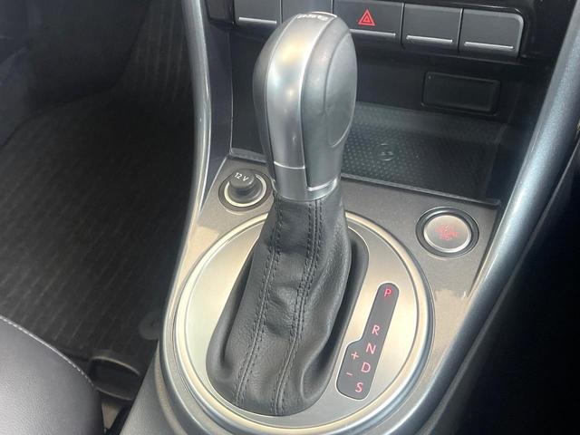 ���l�s���[�h�t���`�s�F�ʏ�͎����ł����Ȃ���ϑ��i�M�A�`�F���W�j���h���C�o�[�̑���ɂ���ĈӐ}�I�ɕς�����V�X�e���ł��B����w���i�̃h���C�u�����y���݂��������܂��I