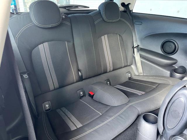 ���㕔���Ȃ��C�ɂȂ�悤�ȃL�Y�E�����ւ��蓙�A�傫�ȃ_���[�W�͂Ȃ��A�ǍD�ȏ�Ԃł��B