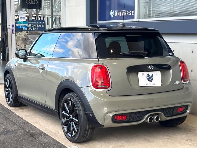 �������x�̃K���X�疌�ŝ����͂������A�㎿�ȃc���E����������B���O����_���J�����؂Ȉ��Ԃ�ی삵�A�F�����E�򉻂�h�~�B�u�e�X�v���b�V���R�[�g�v�A�u�e�v���~�b�T�R�[�g�v���炨�I�т��������܂��B