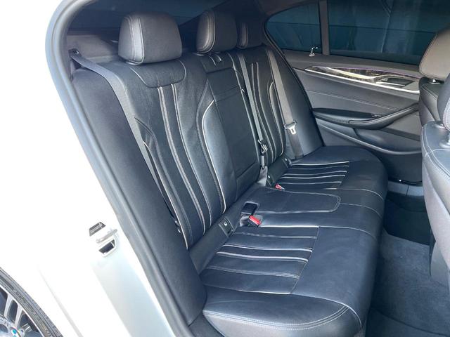 ���㕔���Ȃ��C�ɂȂ�悤�ȃL�Y�E�����ւ��蓙�A�傫�ȃ_���[�W�͂Ȃ��A�ǍD�ȏ�Ԃł��B