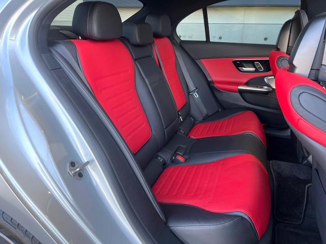 ����ȁF��l����Ԃ��Ă��������������Ȃ��قǁA�������L�X���Ă���܂��B