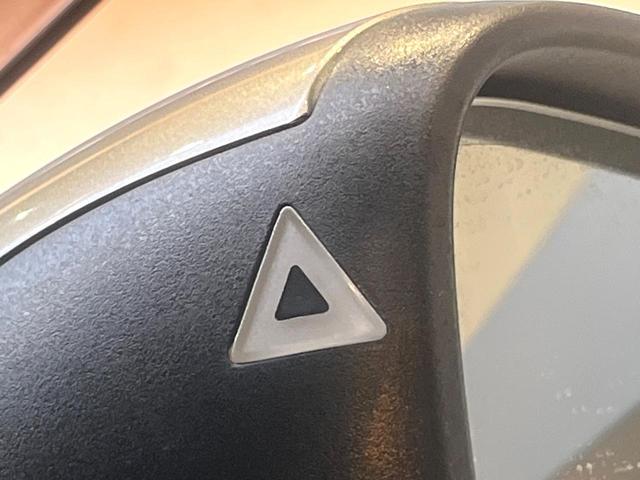 ���u���C���h�A�V�X�g�Z���T�[�F���p����̎Ԃ����m���A�h���C�o�[���Ԑ��ύX���s���ۂɁA�x�����Ƌ��ɒ��ӂ𑣂��Ă������S�x���@�\�ł��I