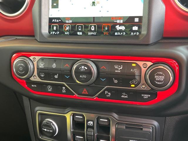 ���f���A���I�[�g�G�A�R���F�^�]�ȁE����Ȃ��ꂼ��ŉ��x�ݒ肪�\�ȓƗ����I�[�g�G�A�R����W���������Ă���܂��I���t�����g�V�[�g�q�[�e�B���O�F�^�]�ȁE����ȋ��ɃV�[�g�q�[�^�[�𑕔����Ă��܂��B