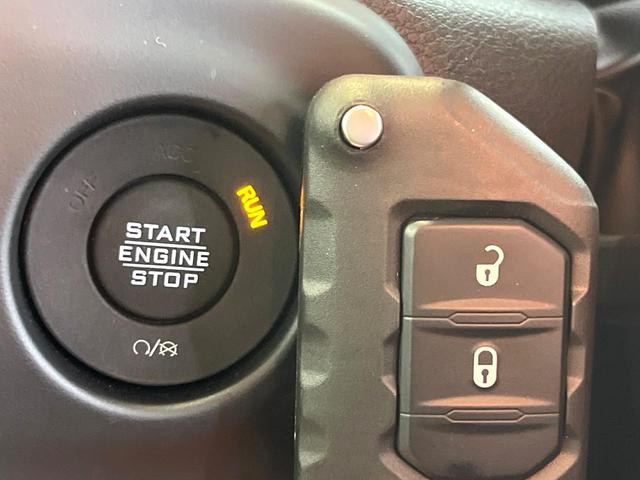 ���X�}�[�g�G���g���[�F���������Ă��邾���ŁA�h�A���b�N�����E�{������G���W���X�^�[�g�܂ő���ł���֗��ȋ@�\�ł��I